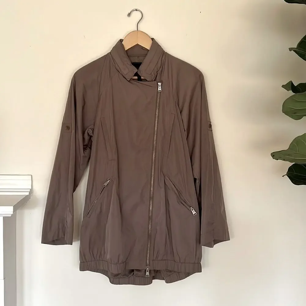 BCBG Max Azaria Light Rain Jacket, Women XS - Picture 6 of 13